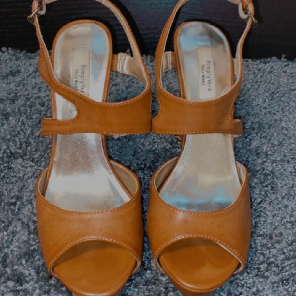 Vera Wang heels